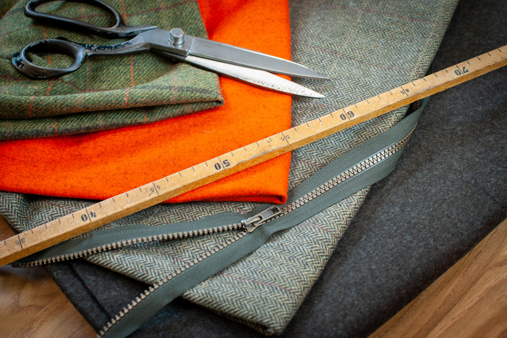 Stoffsamples mit Schere